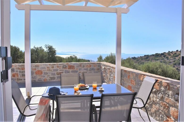 Villa Kounali Resort