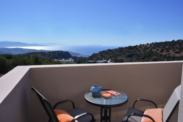 Villa Kounali Resort