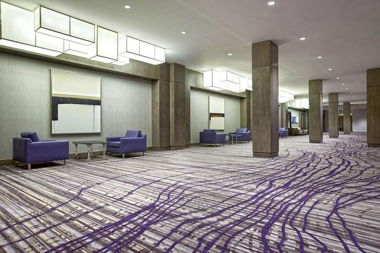 Hilton Long Beach Hotel