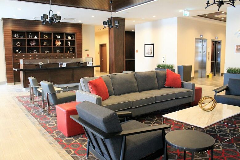 Hotel Four Points By Sheraton Grande Prairie