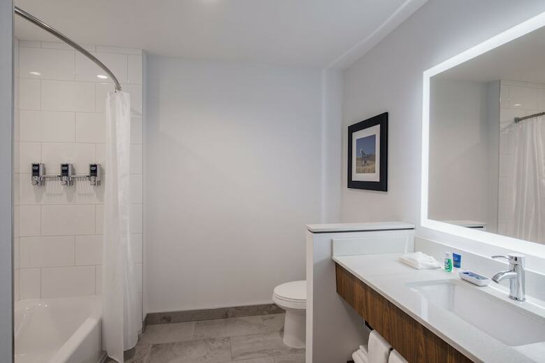 Hotel Four Points By Sheraton Grande Prairie