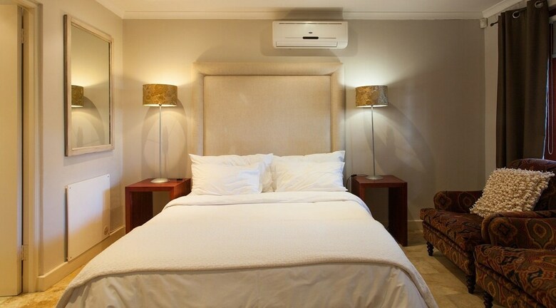 Hotel 5 Seasons Guest House