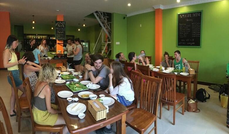 Hostal Hoa Binh Hotel