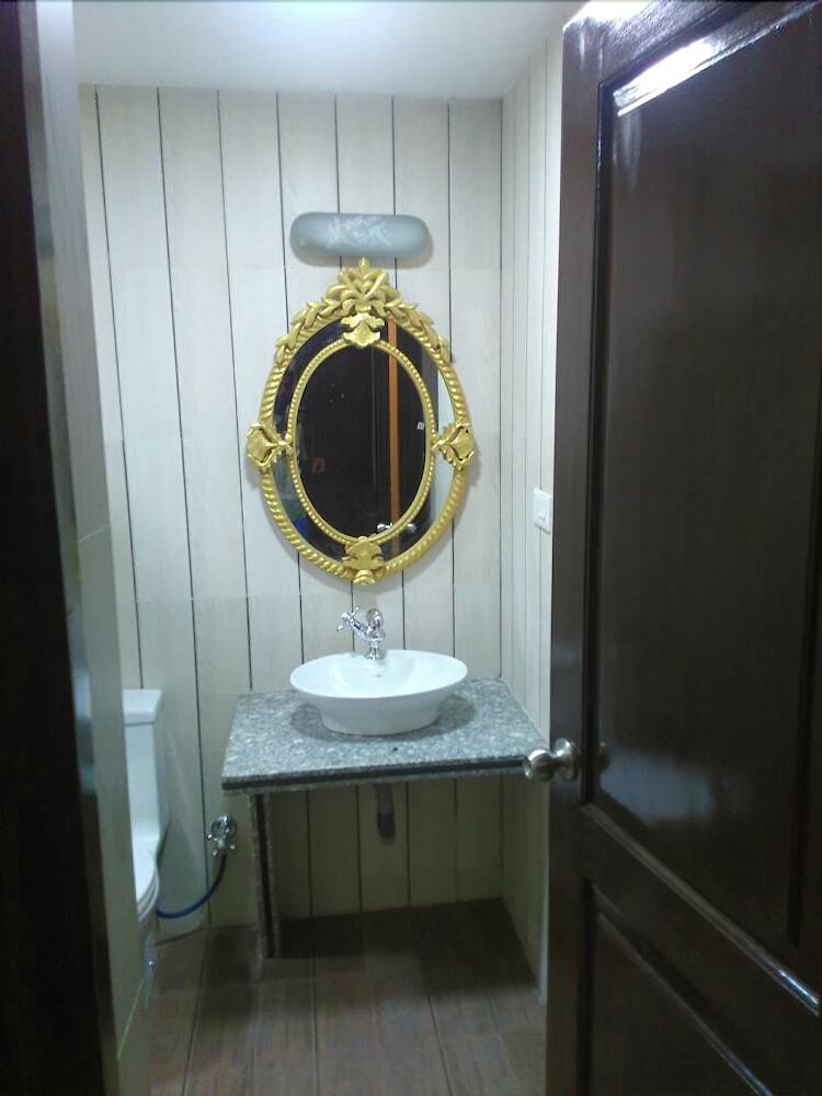 Hotel Crown Villa Vagator