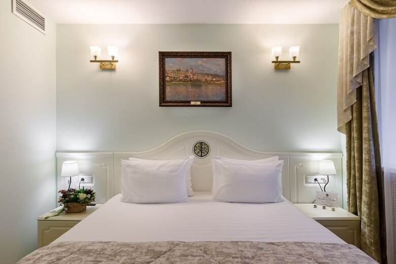 Beloe Derevo Hotel