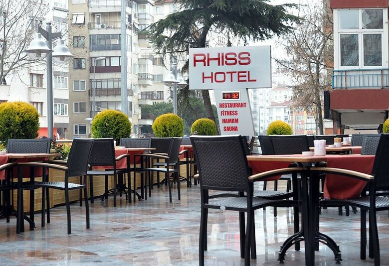 Rhiss Hotel Bostanci