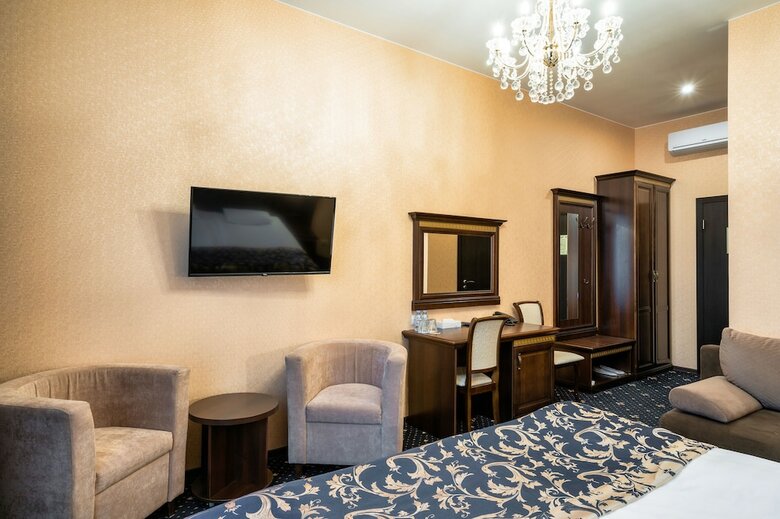 Sapphire Hotel