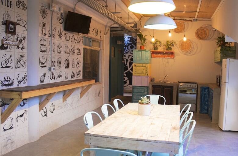 Hostal Jaco Surf Camps By Selina Surf Club