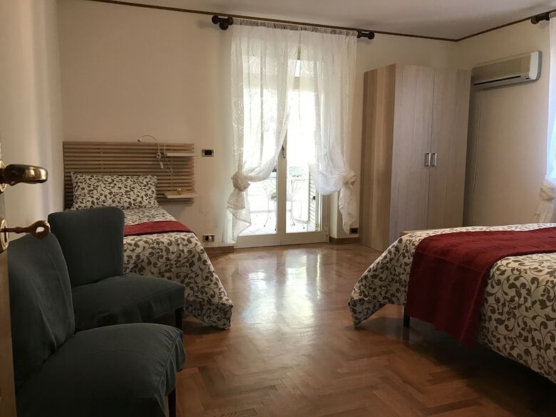 Libert� Apartments