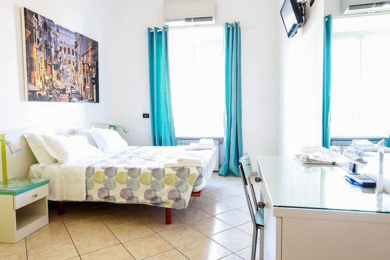 Hotel The Beehive