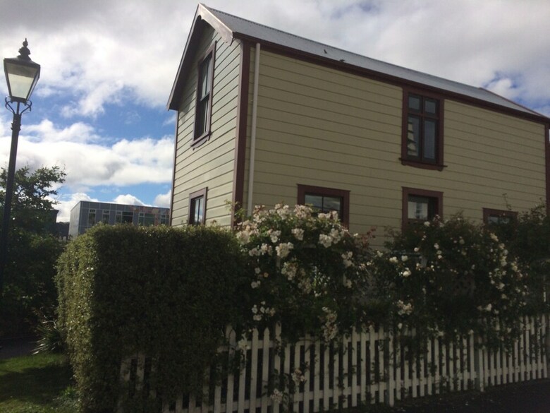 Wellington City Townhouse