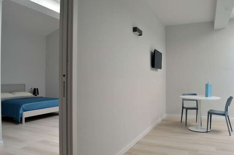 Hotel Trani Rent Rooms