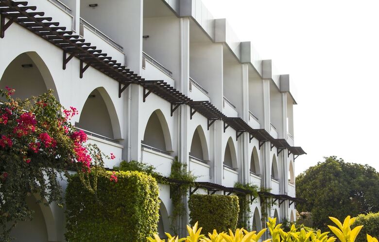 Malpas Hotel & Casino