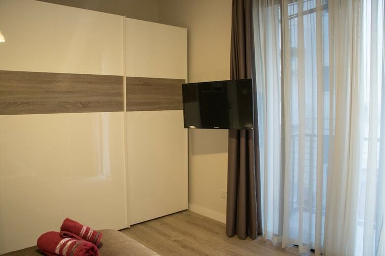 Hotel Luxury Msida Circle Suites