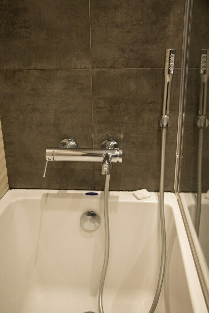 Hotel Luxury Msida Circle Suites