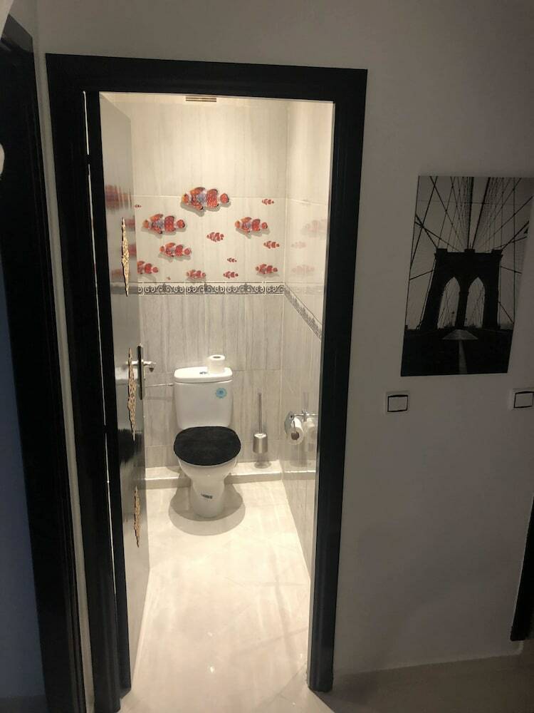 Jb Apartment