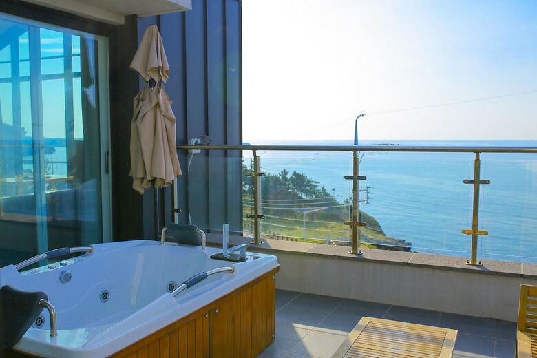 Plumeria Pension