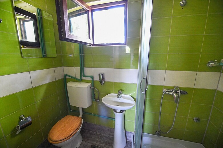 Hostal San Art Floating Hostel&apartments