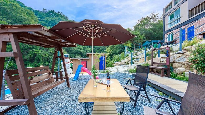 Gyeongju Rosso House Pension