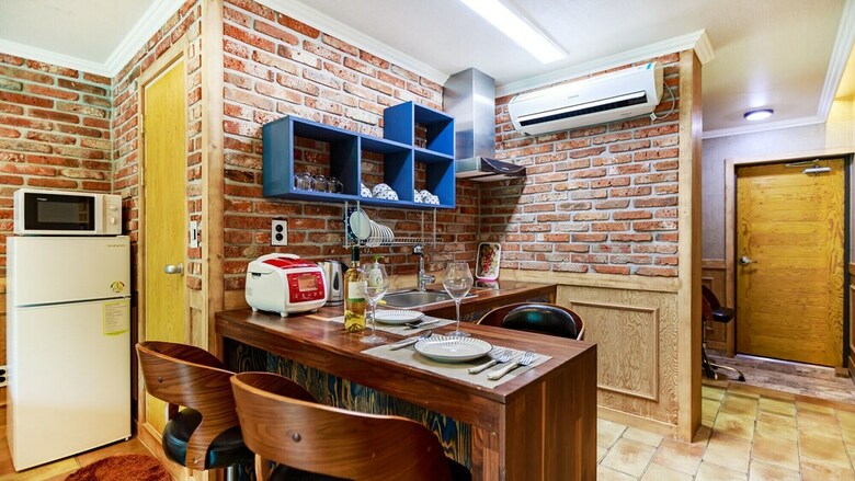 Gyeongju Rosso House Pension