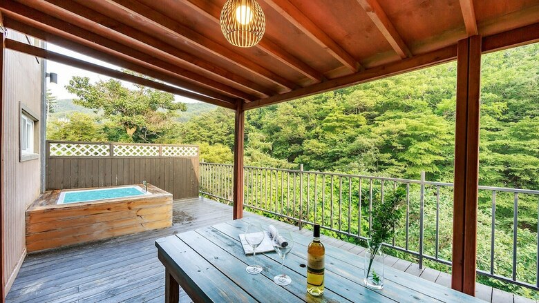 Gyeongju Rosso House Pension