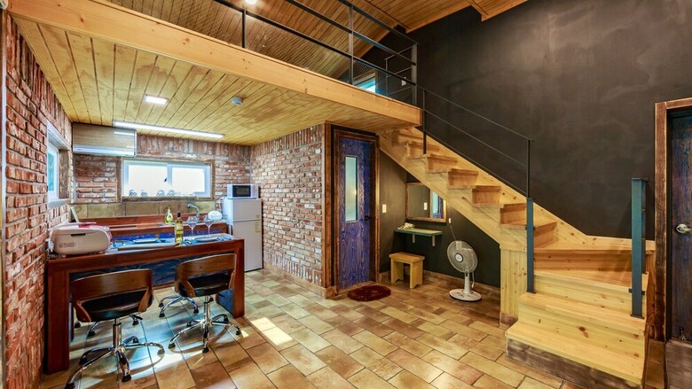 Gyeongju Rosso House Pension