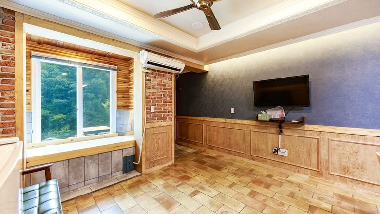 Gyeongju Rosso House Pension