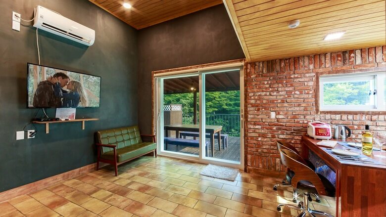Gyeongju Rosso House Pension
