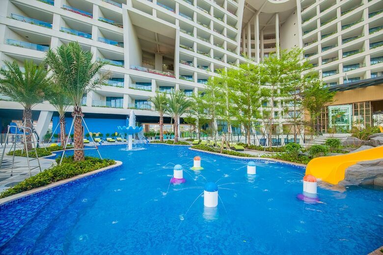 Hotel Sanya Conifer Resort