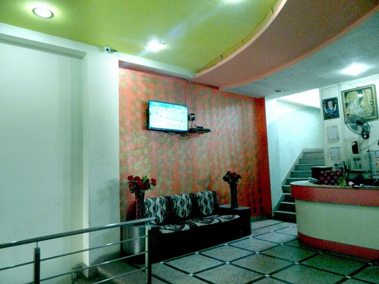 Hotel Mid Town