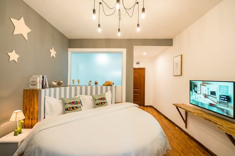 Hotel Hand Painted Art Home