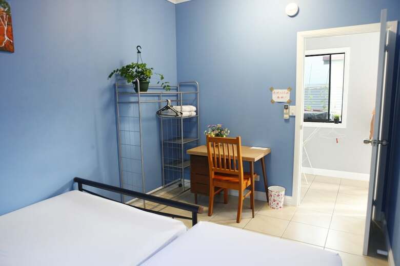Hotel Happytourcairns Sharehouse