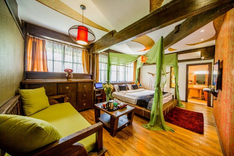 Hostal Lirenju Zhenpin Inn