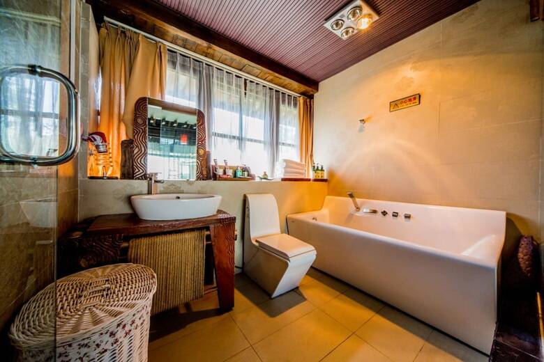 Hostal Lirenju Zhenpin Inn