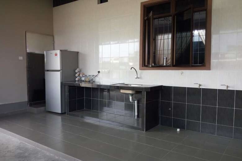 Hotel Arrayyan Guesthouse & Homestay