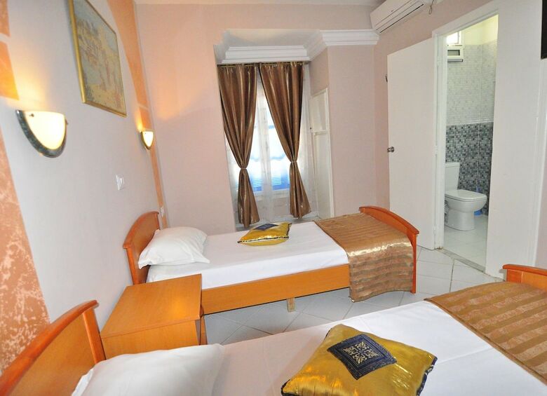Hotel H�tel Les Palmes D'or