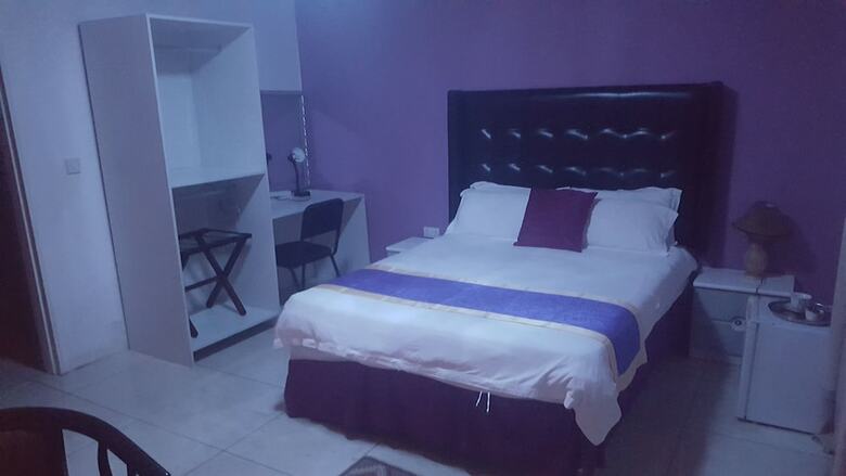 Hotel Mathlyn Guest House