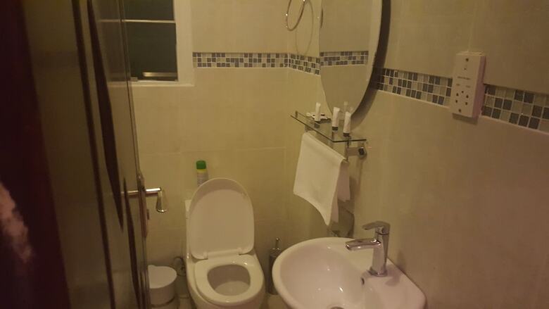 Hotel Mathlyn Guest House