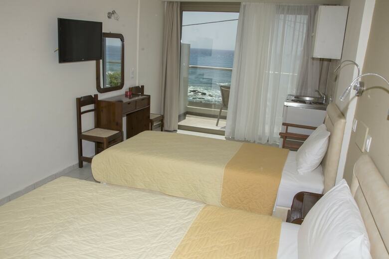 Hotel Creta Mare