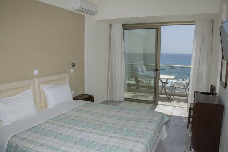 Hotel Creta Mare