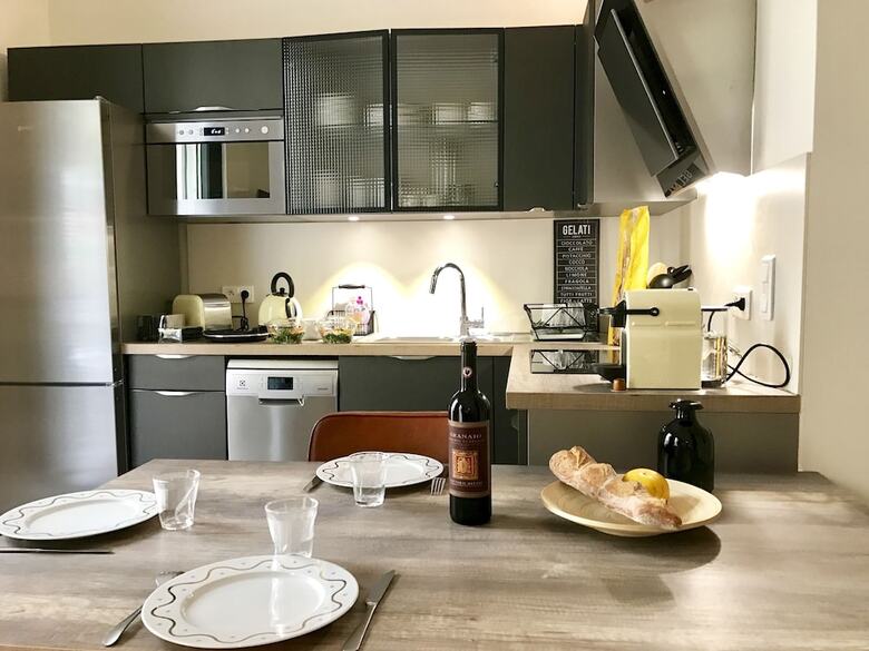 Apartamento Dormirenville - Nice Hyper Centre