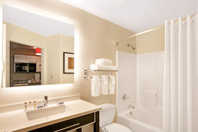 Hotel Hawthorn Suites By Wy Chicago Schaumburg