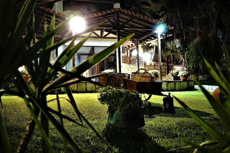 Pension Karvounoskala