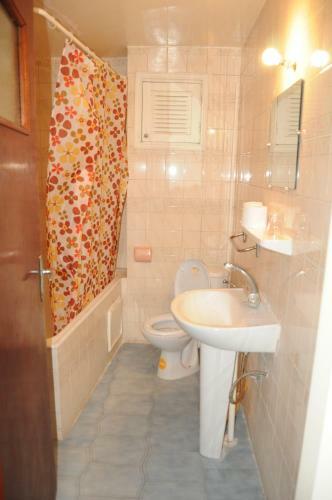 Hotel H�tel Des Lilas