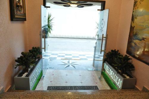 Hotel H�tel Des Lilas