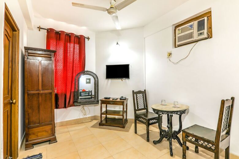 Hotel Fabexpress Barday's Inn