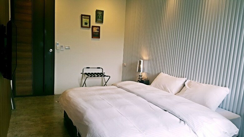 Bed & Breakfast Dou House
