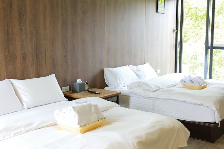 Bed & Breakfast Dou House