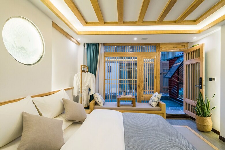 Posada Wuhua Yishu Lijiang Flagship