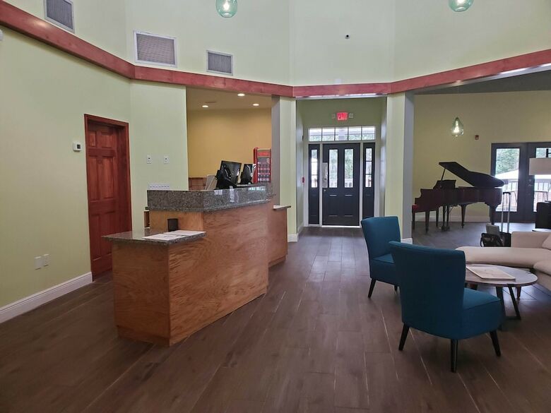 Motel Seven Hills Suites